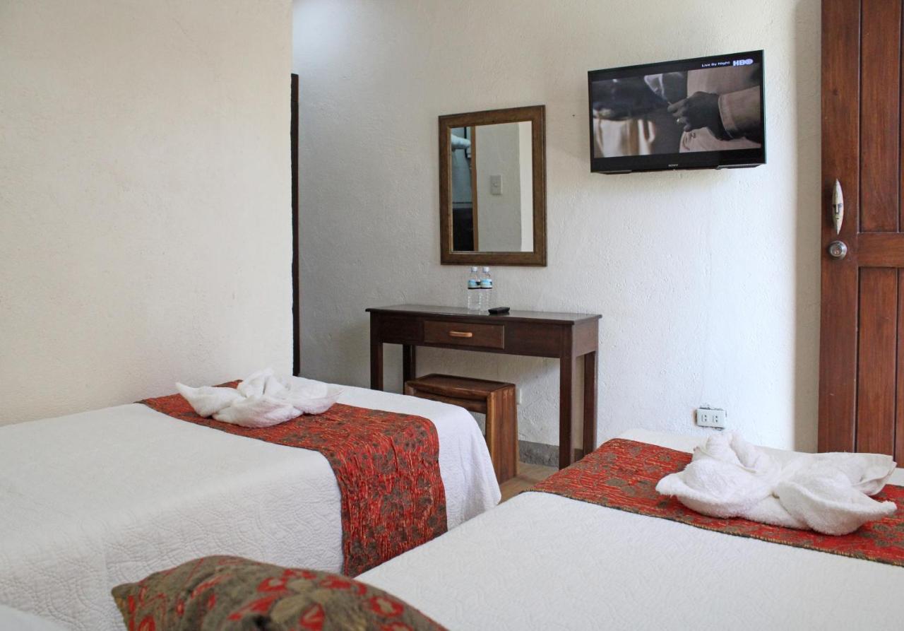 Balaibinda Lodge Корон Экстерьер фото