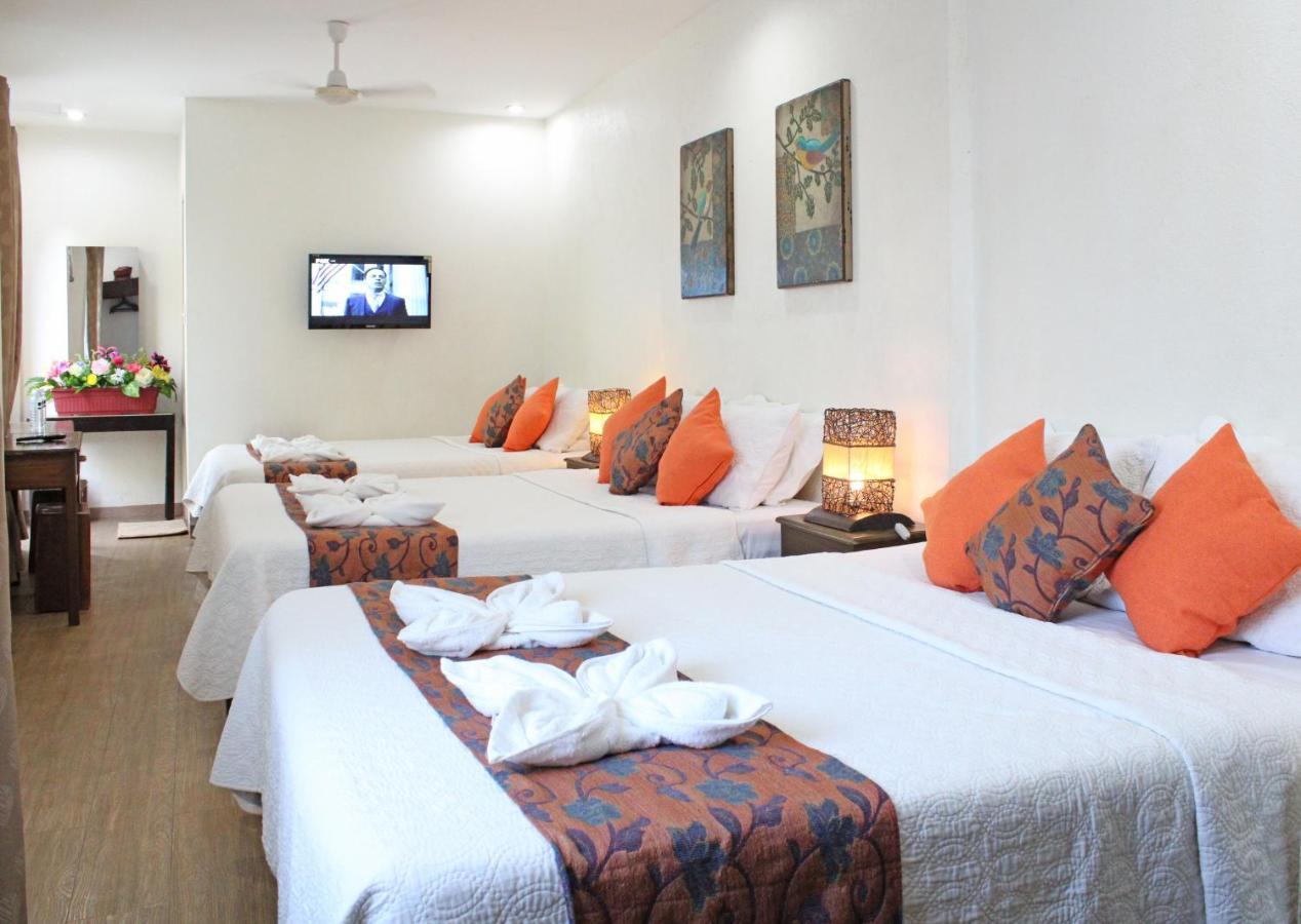 Balaibinda Lodge Корон Экстерьер фото